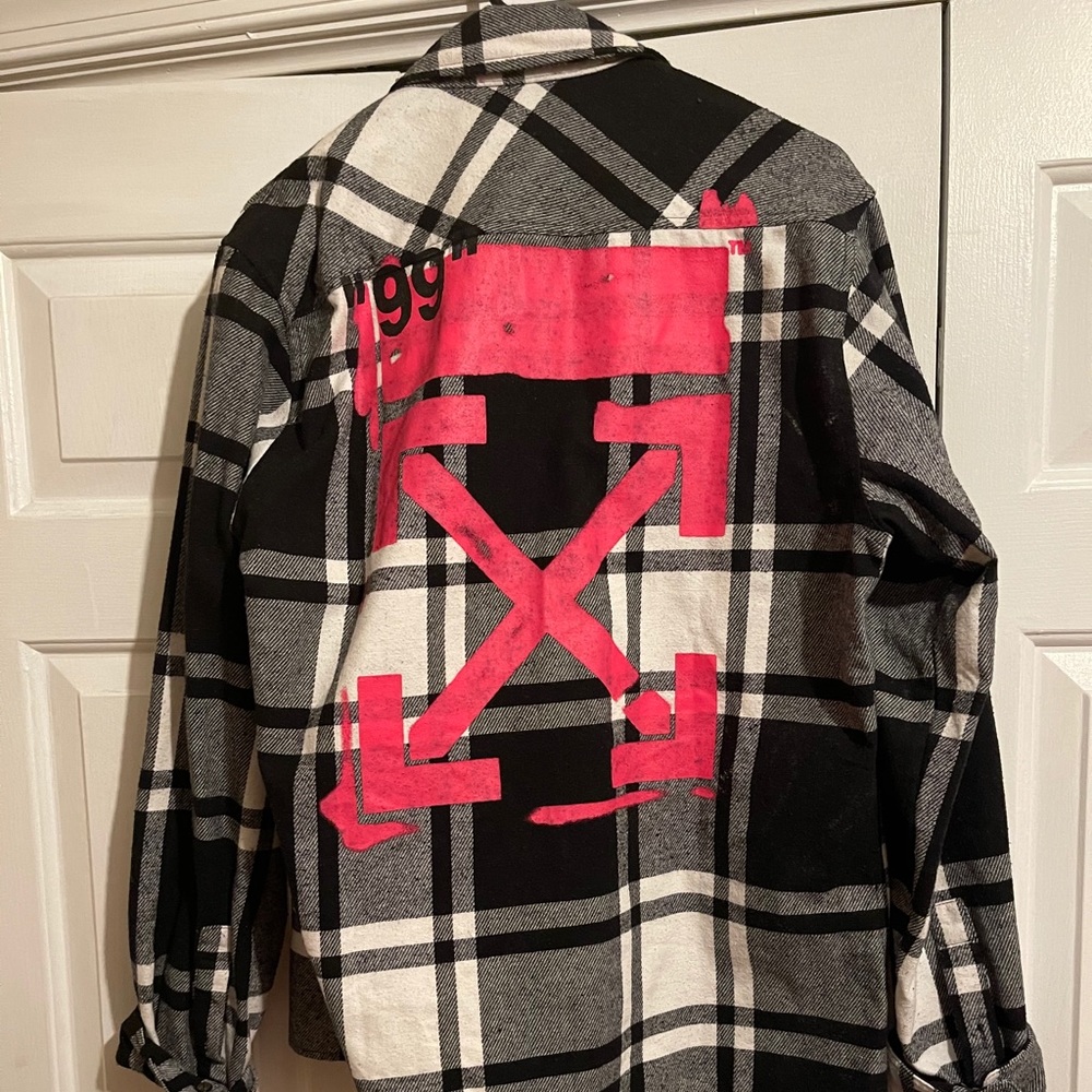 Off White Flannel L